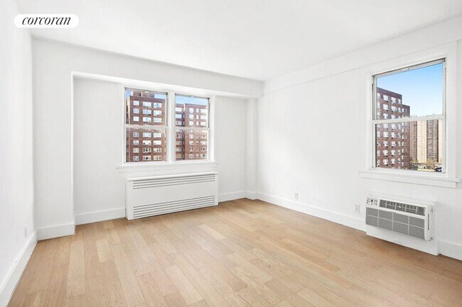 Building Photo - 630 Lenox Ave
