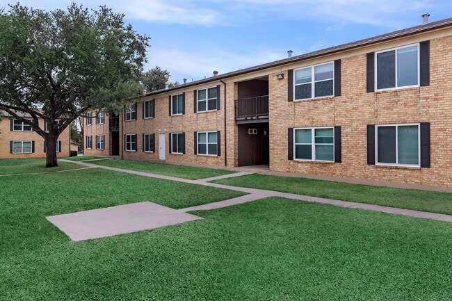 Foto del edificio - Oaks On Lamar