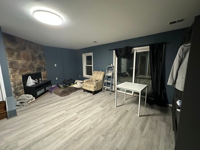 Foto del edificio - 5706 Mason Bluff Dr