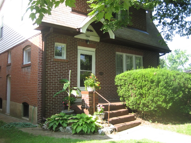 Building Photo - 7046 Ethel Ave