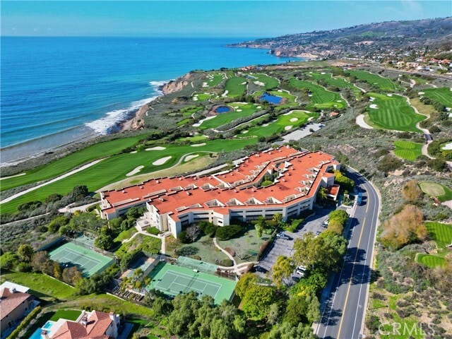 Building Photo - 3200 La Rotonda Dr