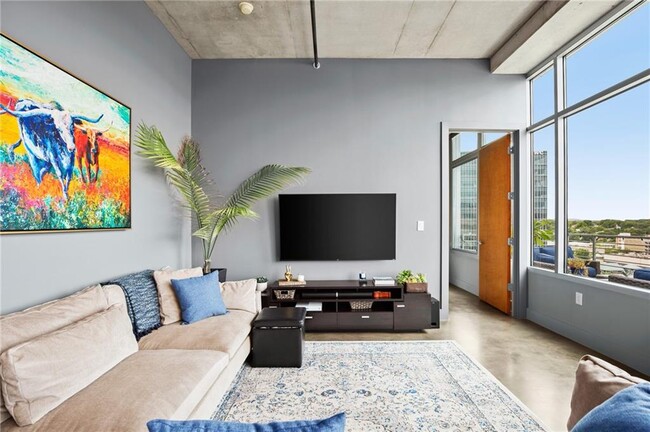 Foto del edificio - 800 W 5th St