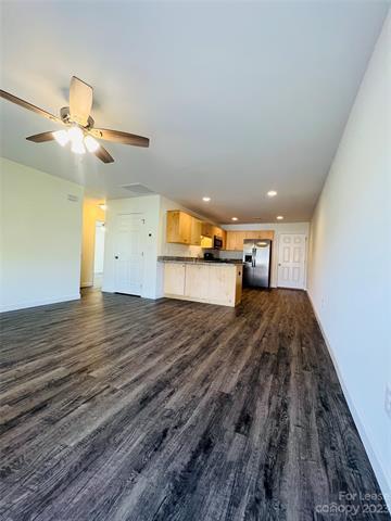 Building Photo - 4032 Eugene Dr