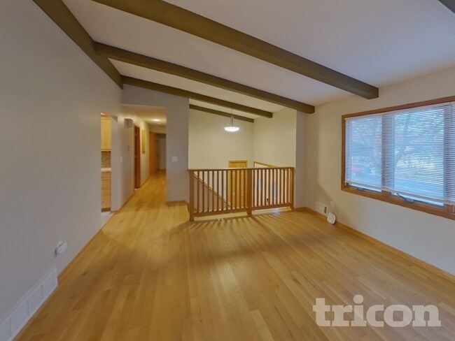 Foto del edificio - 2361 5th St NW