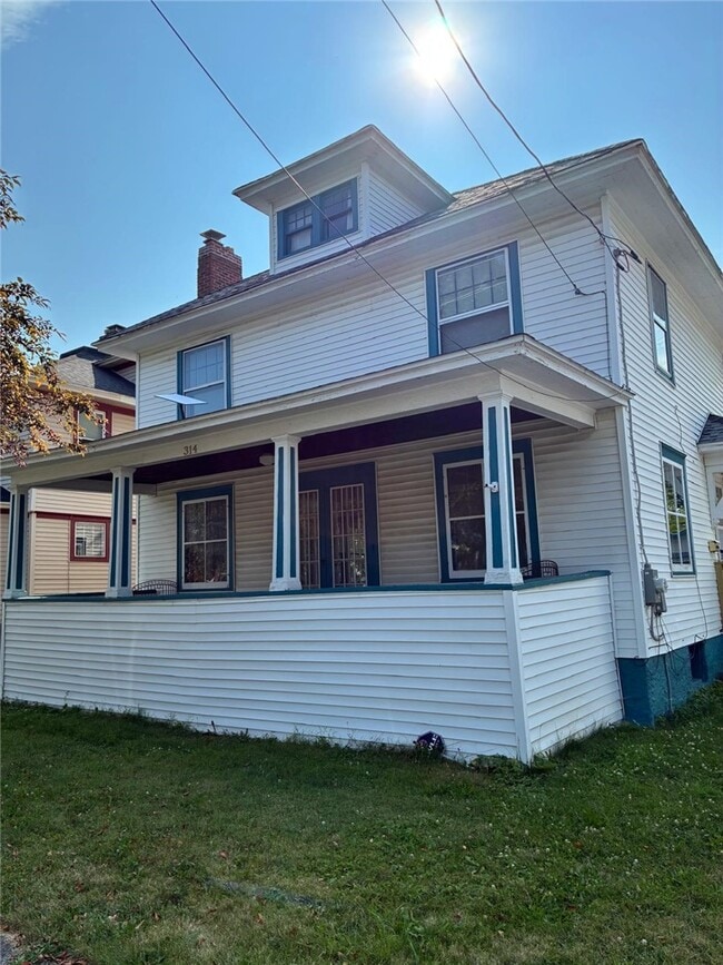 Foto del edificio - 314 S Pleasant St