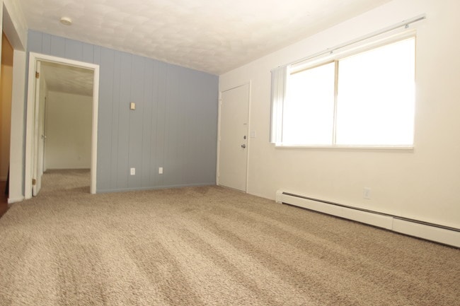 Building Photo - 1565 Bacon Ave
