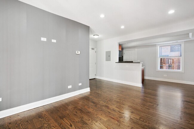 Foto del edificio - 7720 N Ashland Ave