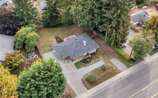 Building Photo - 13733 SE 272nd St