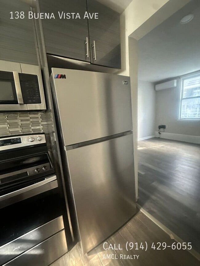 Photo - 138 Buena Vista Ave Apartment