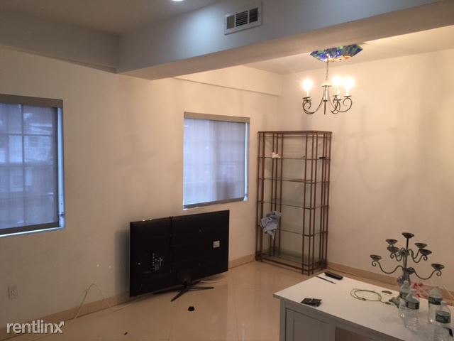 Foto del edificio - 8440 Lefferts Blvd