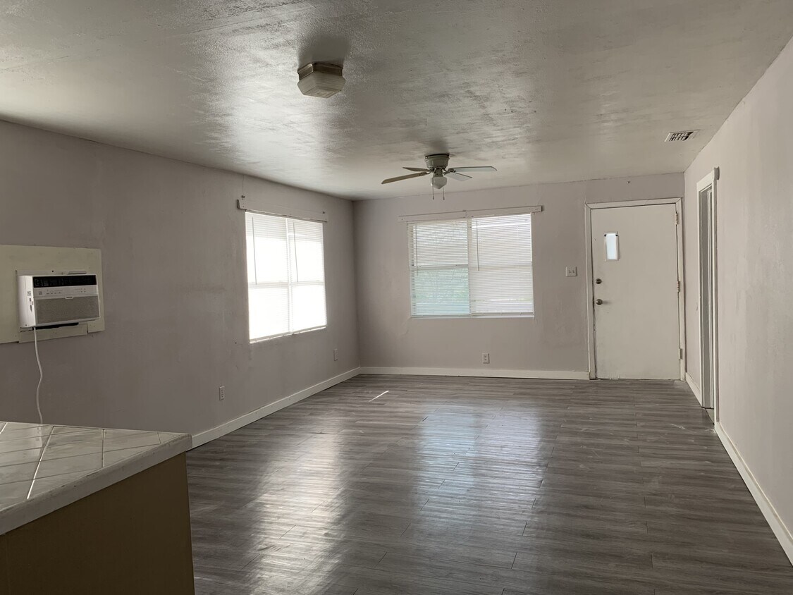 3210 N 77 Sunshine Strip Unit 3208 A, Harlingen, TX 78550 Apartments