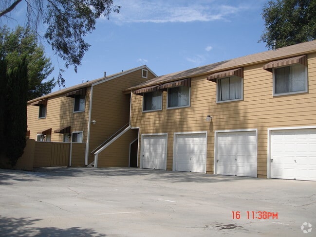 Building Photo - 28764 Calle Del Lago
