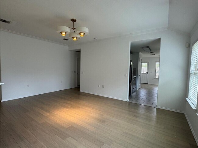 Foto del edificio - 6809 Crestone Rd