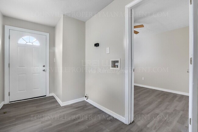 Foto del edificio - 2216 W Ormsby Ave