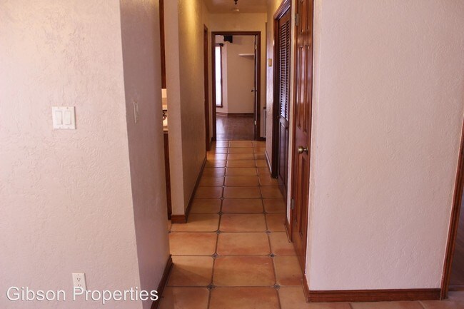 Foto del edificio - 29 Woodcreek Dr