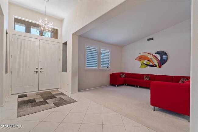 Foto del edificio - 15130 W Waterford Dr