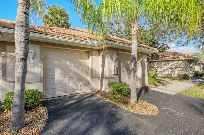 Foto del edificio - 1128 Manor Lake Dr
