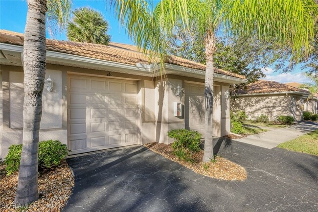 Building Photo - 1128 Manor Lake Dr