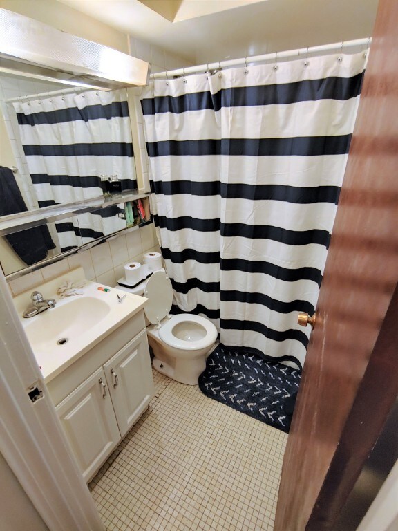 Building Photo - Affordable Edgewater 1 Bedroom