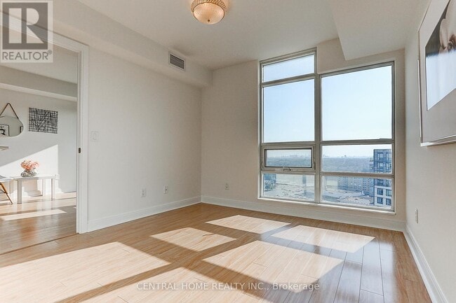 Building Photo - 238-2238 Bonis Ave