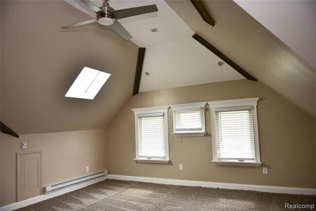 Foto del edificio - 3716 Lincoln St