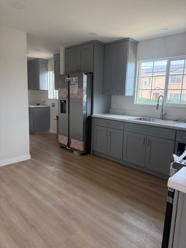 Building Photo - 105 S Roosevelt Ave