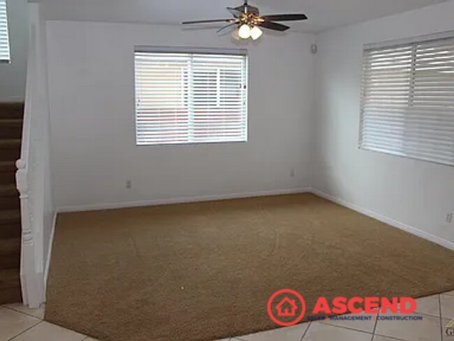 Foto del edificio - Gorgeous 2-Story 4 bdrm + Office House in Southwest