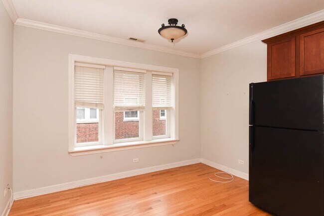 Foto del edificio - 3243 N Clifton Ave