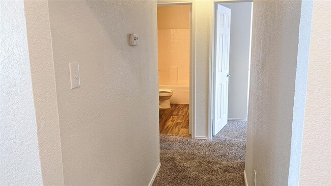 Building Photo - 4029 Busch Gardens Dr