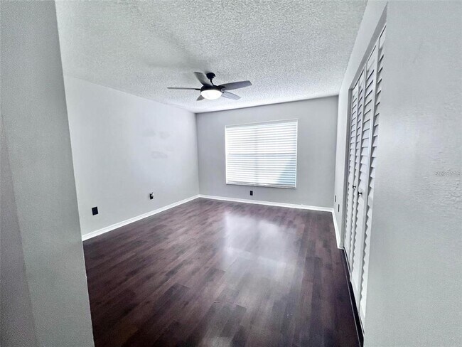 Foto del edificio - 7828 Hardwick Dr