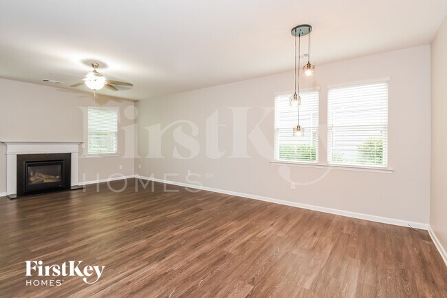 Foto del edificio - 547 Winder Trail