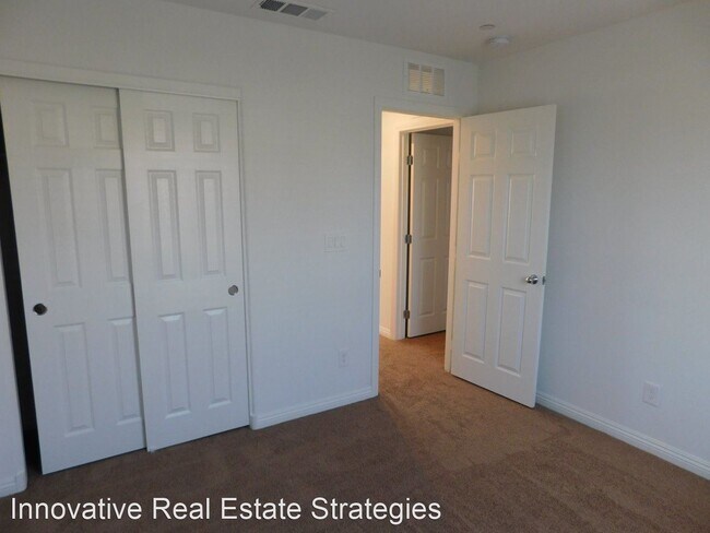 Building Photo - 3 br, 2.5 bath House - 4625 Pencester St