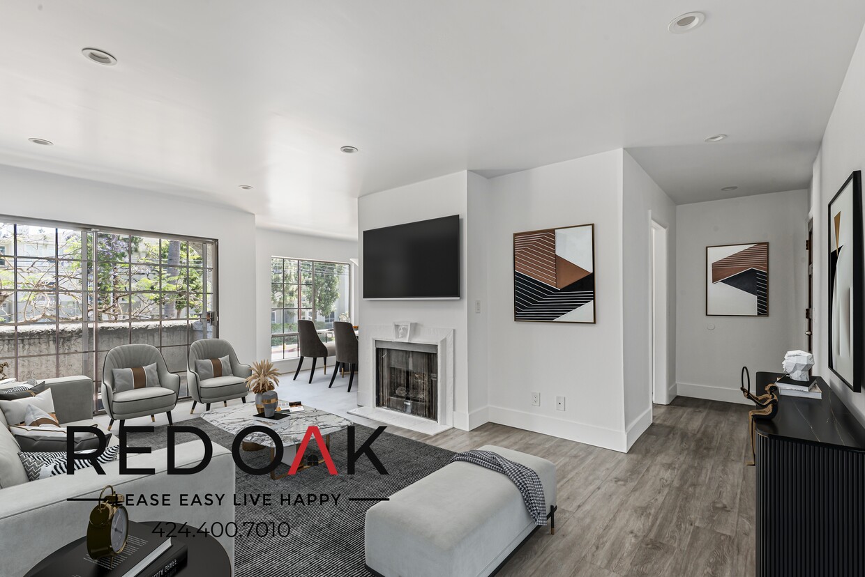 Primary Photo - Stunning Two Bedroom with Central Heat and...