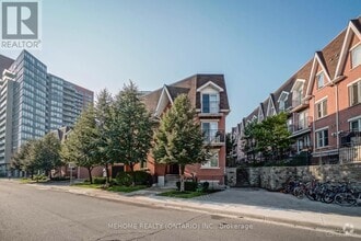 Building Photo - 20-1120 Laidlaw St