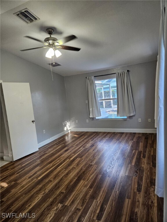 Foto del edificio - 4532 Beechwood Lake Dr