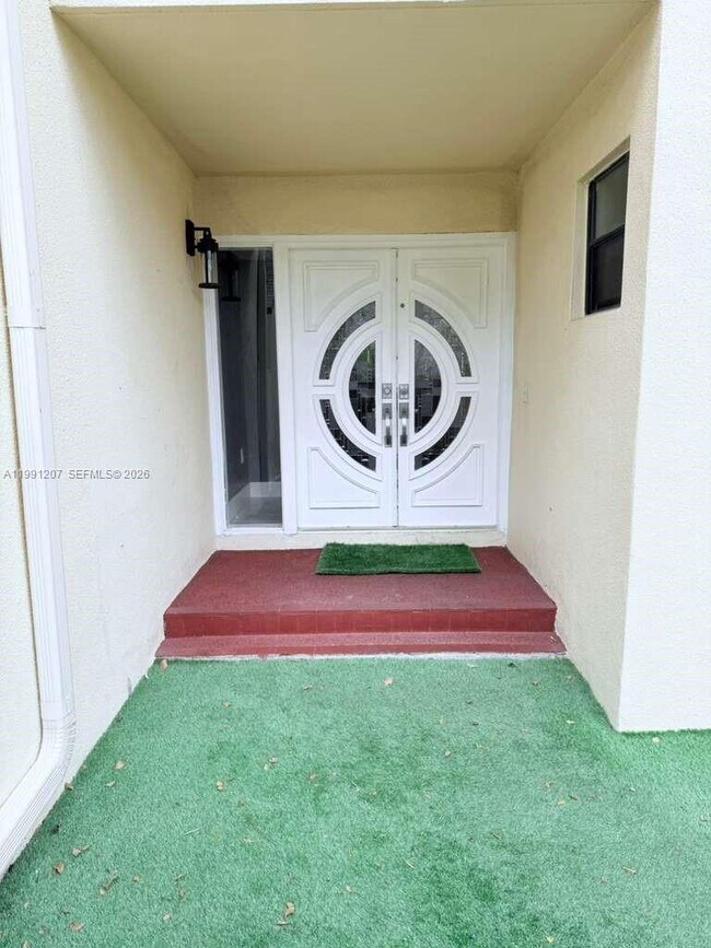 Foto del edificio - 8517 NW 9th Pl