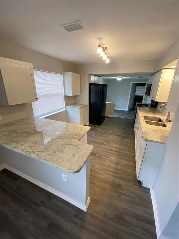 Foto del edificio - 2525 Imlay Ct S