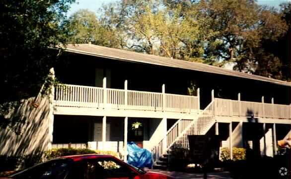 Primary Photo - Palmer Apartments