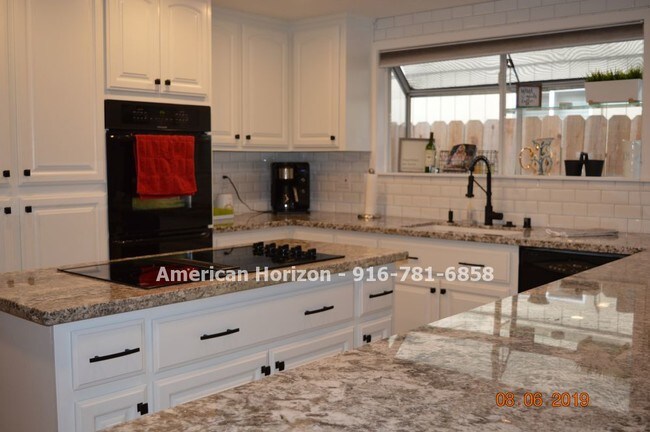 Building Photo - 2104 Van Ness Dr