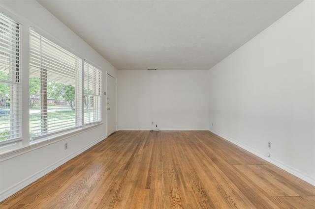 Building Photo - 9407 Forest Hills Blvd
