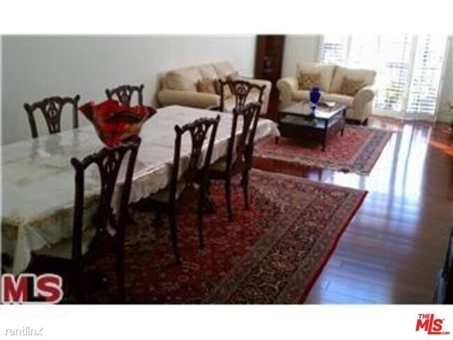Foto del edificio - 10620 Eastborne Ave