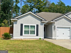 Building Photo - 114 Gary Cir