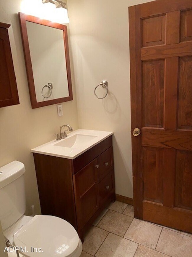 Building Photo - 2 br, 1 bath House - 6 Temple Street, Unit 3