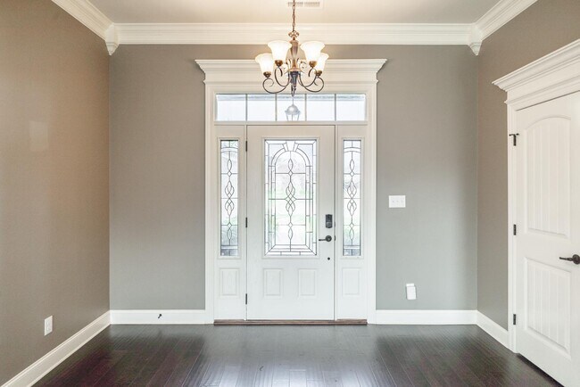 Foto del edificio - 13384 Hidden Valley Dr