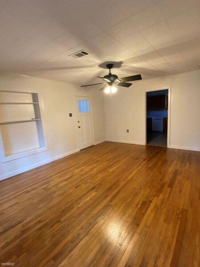 Foto del edificio - 2 br, 1 bath House - 2001 Miller Ave