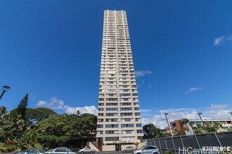 Building Photo - 1060 Kamehameha Hwy