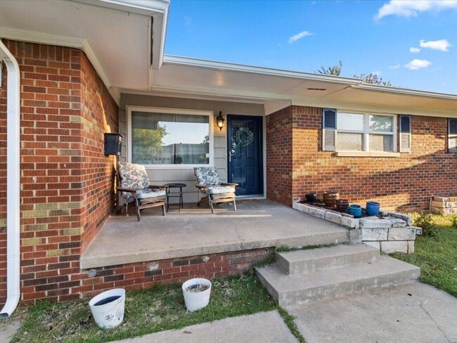 Building Photo - 3229 NW 68th St