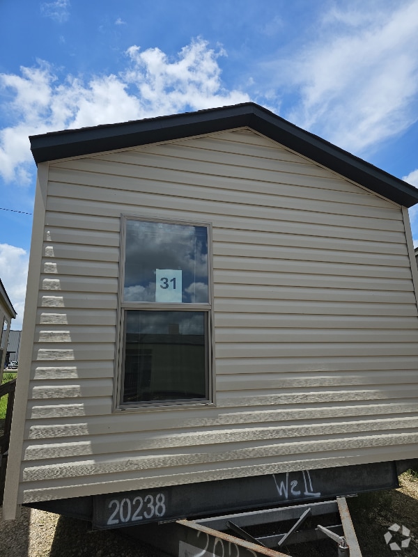 Building Photo - 1023 Nolan St