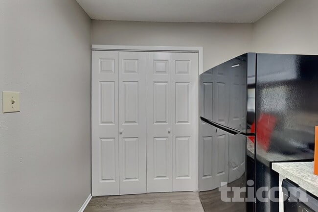 Foto del edificio - 14250 Clover Hill