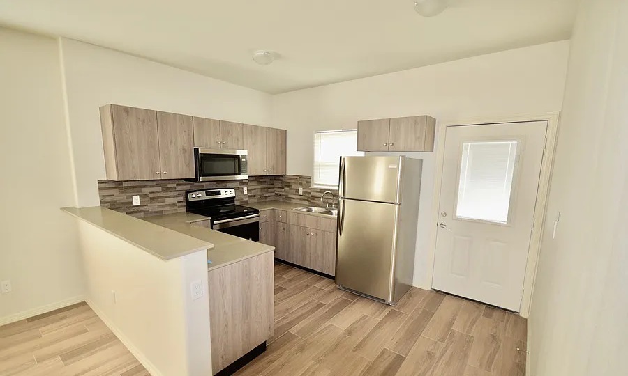 Foto principal - 3704 Hawthorne Ave